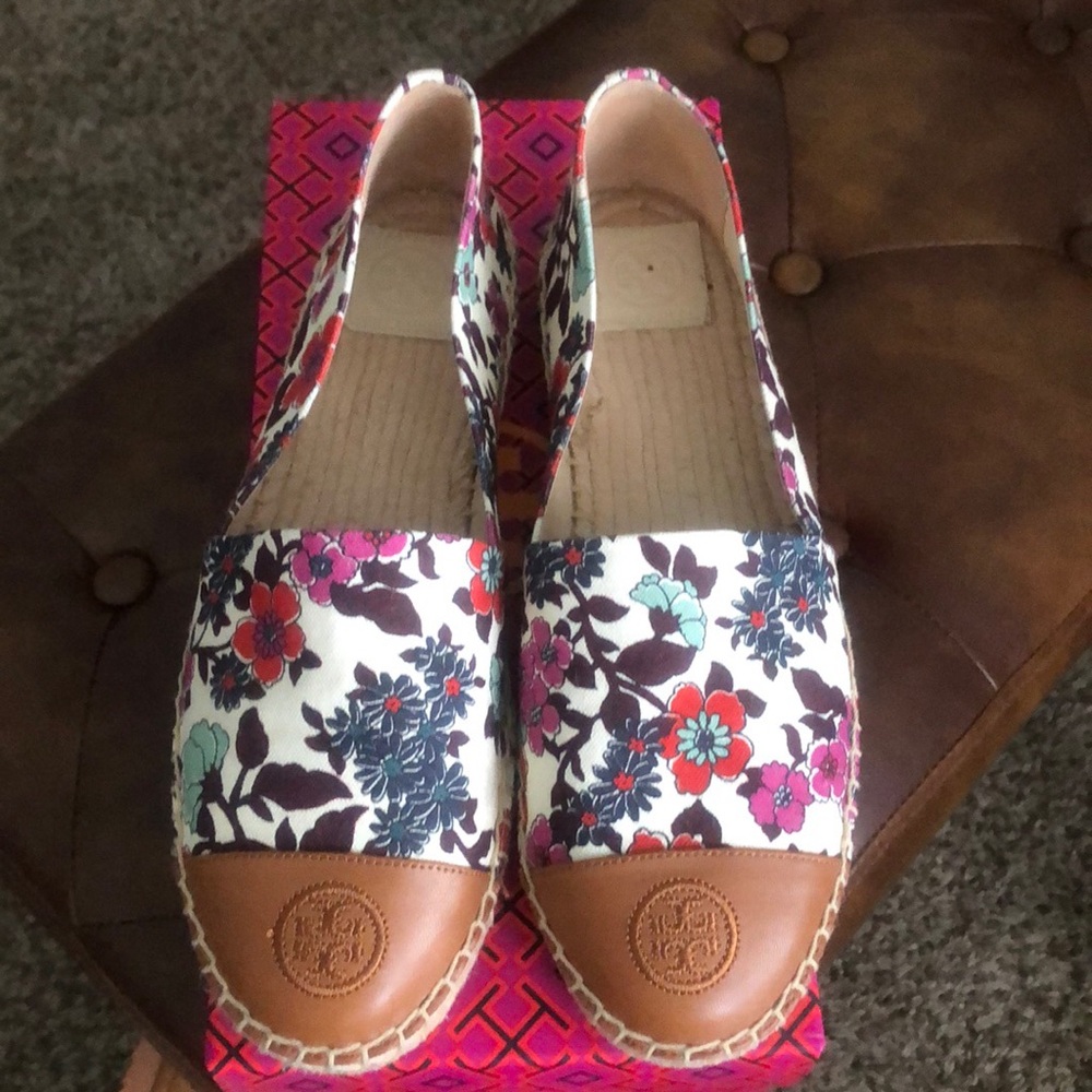 Tory Burch Espadrille size 8.5